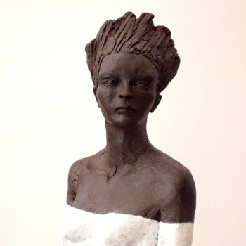 Scultura intitolato "La Mariée" da Isabelle Haas, Opera d'arte originale, Terracotta
