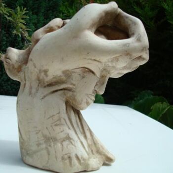 Sculpture titled "Roots / Racines" by Isabelle Leroux, Original Artwork, Terra cotta