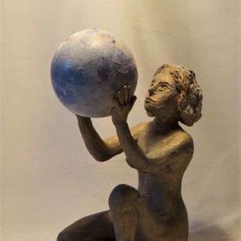 Sculpture titled "Hymne à la Terre" by Isabelle Zwang, Original Artwork, Terra cotta