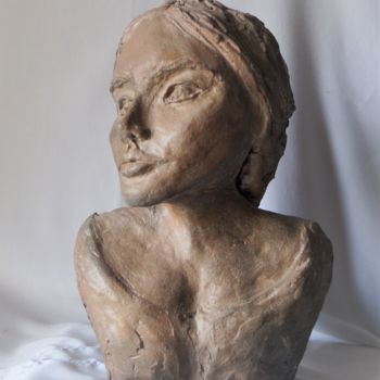 Sculpture titled "Buste" by Isabelle Zwang, Original Artwork, Ceramics
