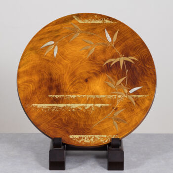 Skulptur mit dem Titel "Maki-e Platter: “Ce…" von Issei Hattori, Original-Kunstwerk, Holz
