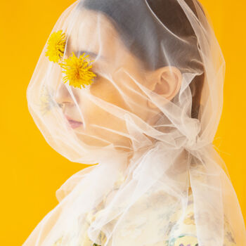 Photographie intitulée "Dandelion" par Iuliia Isaeva, Œuvre d'art originale, Photographie numérique
