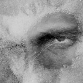 Fotografia intitolato "Ice eye" da Iva Geo, Opera d'arte originale, fotografia a pellicola