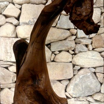 Sculpture titled "DRAGHETTO" by Ivan Fabani, Original Artwork, Wood