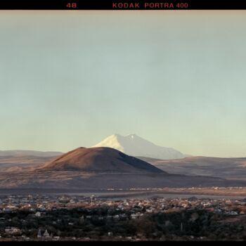 Photographie intitulée "Mountain Elbrus Pya…" par Ivan Ponomarevsky, Œuvre d'art originale, Photographie argentique