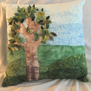 Textile Art titled "Tree pillow" by Jacquelinejoann, Original Artwork