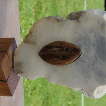 Sculpture titled "incrustation" by Jacques Bourdon (JAQ), Original Artwork, Stone