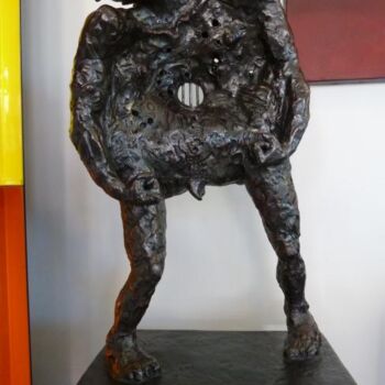 Скульптура под названием "le gardien du chaos" - Jacques Stauffert, Подлинное произведение искусства, Смола