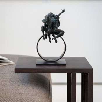 Skulptur mit dem Titel "Musing JV" von Jacques Vanroose, Original-Kunstwerk, Bronze