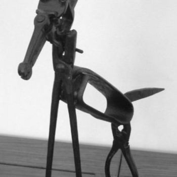 Sculpture intitulée "Minuscule girafe" par Jacques Egli, Œuvre d'art originale, Métaux