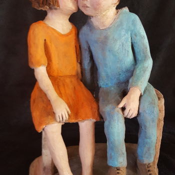 Sculpture titled "Je te dis un secret" by Dominique Mahe, Original Artwork, Clay