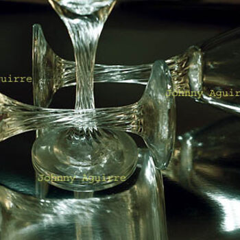 Fotografia intitolato "Cups" da Johnny Aguirre, Opera d'arte originale