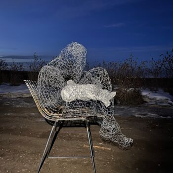 Скульптура под названием "Pieta" - Jake Sheykhet, Подлинное произведение искусства, Нержавеющая сталь