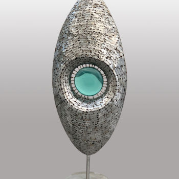 Skulptur mit dem Titel "Attachments II" von Jamal Alyousif, Original-Kunstwerk, Glas