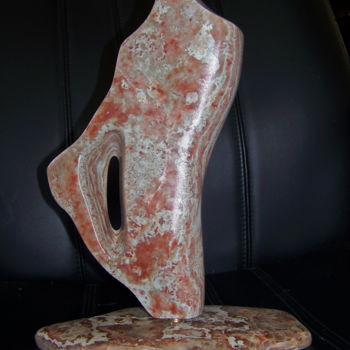 Sculpture intitulée "Shaman Singer" par Jan And Jo Moore, Œuvre d'art originale, Pierre