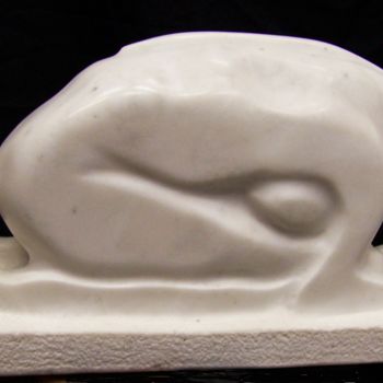 Sculptuur getiteld "Emergence--Carrara…" door Jan And Jo Moore, Origineel Kunstwerk, Steen