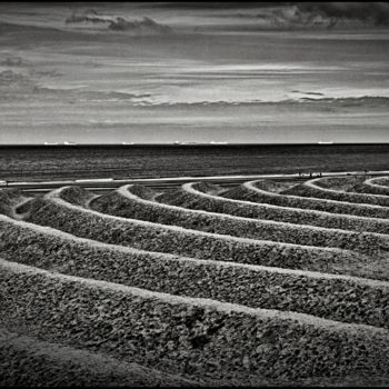 Fotografia intitulada "Rings in the sand" por Jan Schrijver, Obras de arte originais