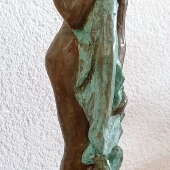 Sculpture intitulée "La sortie du bain" par Janine Le Cann, Œuvre d'art originale, Bronze