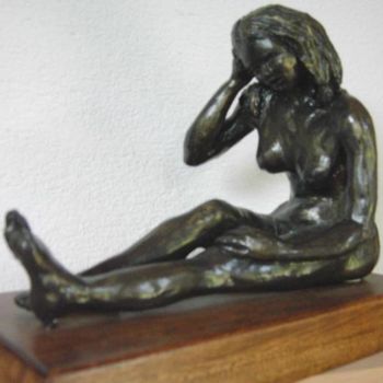 Sculpture titled "nu" by Janine Le Cann, Original Artwork