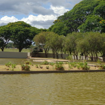 Photography titled "Praça dos cristais" by Januaceli Murta, Original Artwork