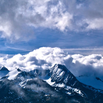 Fotografia intitolato "Alpes dans les nuag…" da Jarek Witkowski, Opera d'arte originale