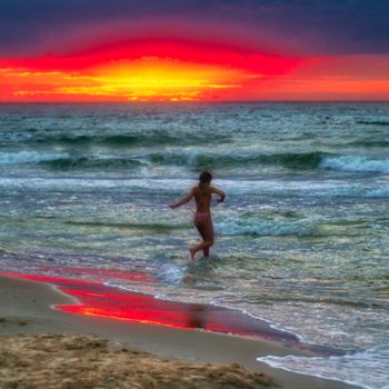 Photographie intitulée "dernier bain / last…" par Jarek Witkowski, Œuvre d'art originale