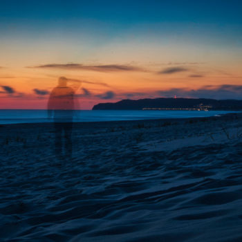 "fantôme sur la plage" başlıklı Fotoğraf Jarek Witkowski tarafından, Orijinal sanat