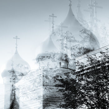 Photographie intitulée "Cathédrale de la Sa…" par Jean-Christophe Mandelli, Œuvre d'art originale, Photographie manipulée