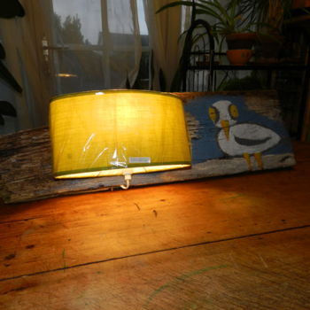 手工艺品 标题为“LAMPE MOUETTE 1” 由Le Livreur De Chats, 原创艺术品