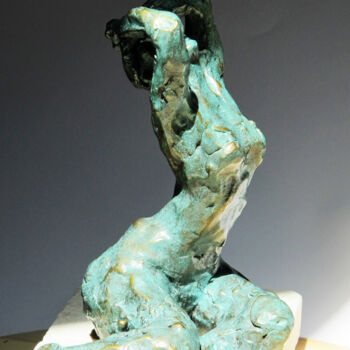 Escultura titulada "imploring woman" por Jean-Claude Sgro, Obra de arte original, Bronce