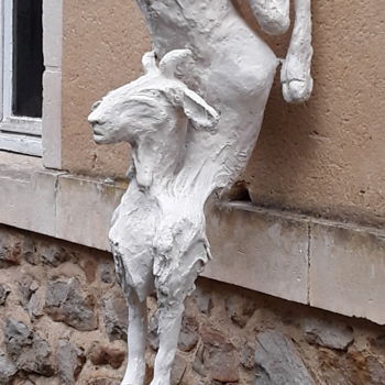 Sculpture titled "Équilibre" by Philut, Original Artwork, Plaster