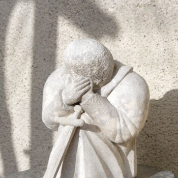 Sculptuur getiteld "Templiers" door Jean Luc Latour, Origineel Kunstwerk, Steen