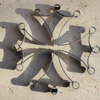 Sculpture titled "Croix Occitane" by Jean-Luc Lopez, Original Artwork, Metals