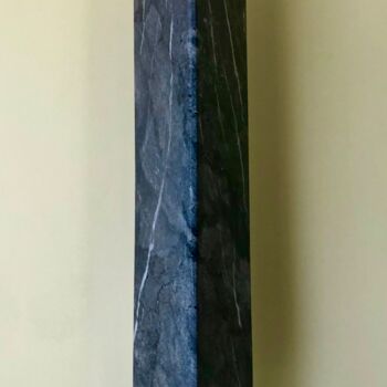 Скульптура под названием "La Signature" - Jean-Paul Baudry, Подлинное произведение искусства, Камень