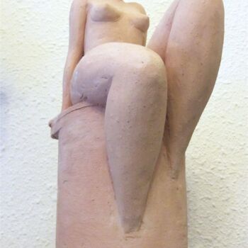 Sculpture titled "hommage à Tamara" by Jean-Paul Magne, Original Artwork, Terra cotta