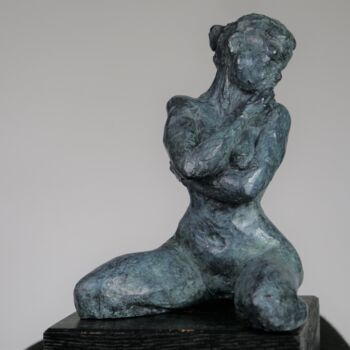雕塑 标题为“Alessia pensive” 由Jean Pierre Picheny, 原创艺术品, 青铜