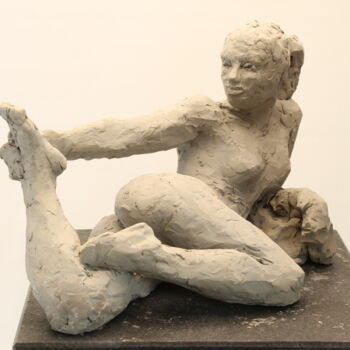 Sculpture titled "Esquisse n°4" by Jean Pierre Picheny, Original Artwork, Clay