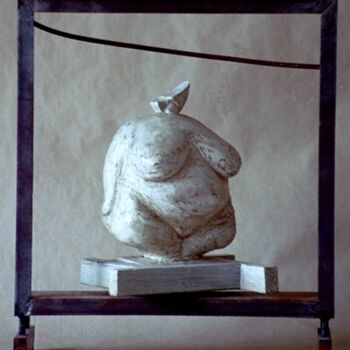 「no  option mama - o…」というタイトルの彫刻 Jean-Yves Verneによって, オリジナルのアートワーク, ミックスメディア