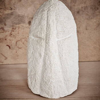 Скульптура под названием "LE GUERRIER" - Jeanbaptiste Van Den Heede, Подлинное произведение искусства, Камень