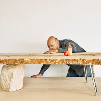 Design getiteld "table brutaliste en…" door Jeanbaptiste Van Den Heede, Origineel Kunstwerk, Meubilair