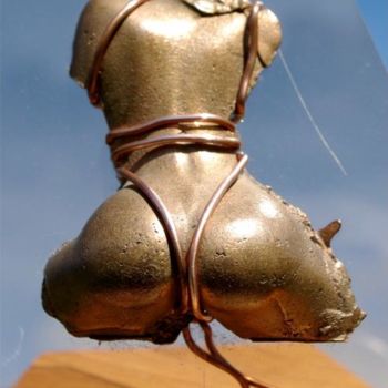 Sculpture titled "Elle-même (attachée)" by Jean-Charles Ferrand, Original Artwork, Metals