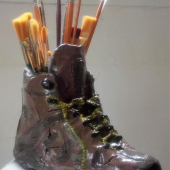Sculpture intitulée "chaussure.pour pinc…" par Jc C-S ' Art, Œuvre d'art originale, Argile