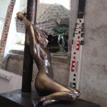 Sculpture titled "Fantasme" by Gaïd, Original Artwork, Bronze