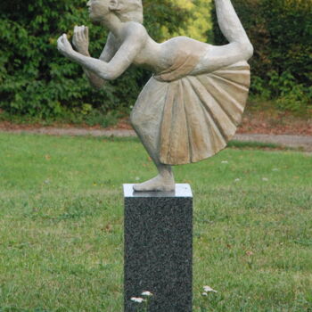 Sculpture titled "Egyptian" by Jeane Seah, Original Artwork, Bronze