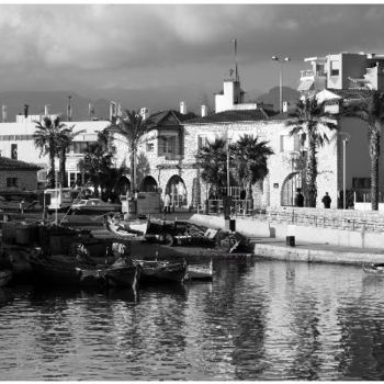 Photographie intitulée "Port de pêche façon…" par Jeanjeandenice " Jjdn ", Œuvre d'art originale