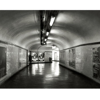 Fotografia zatytułowany „Couloir métro paris…” autorstwa Jean-Michel Armand, Oryginalna praca
