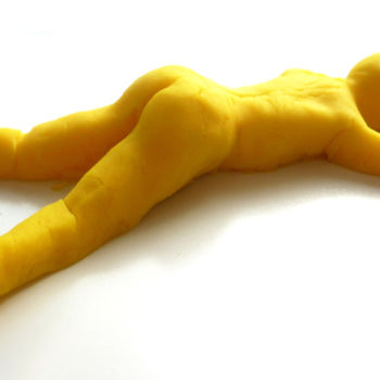 Sculpture intitulée "Femme jaune" par Jeff, Œuvre d'art originale