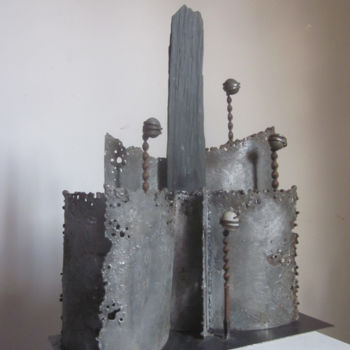 Sculpture intitulée "Le château des Carp…" par Jérôme Danikowski, Œuvre d'art originale, Métaux