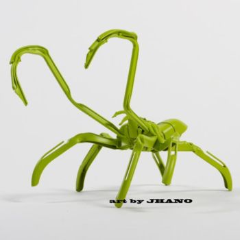 Sculpture titled "Manta spider" by Jhano, Original Artwork, Plastic