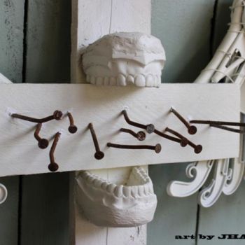 Sculpture intitulée "Crucicrix I 2ème vue" par Jhano, Œuvre d'art originale, Plastique